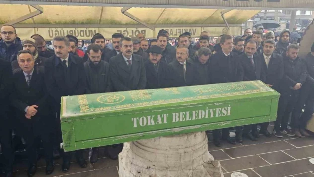 Tokat Belediye Meclis Üyesi Şadi İşeri'yi son yolculuğuna uğurladı