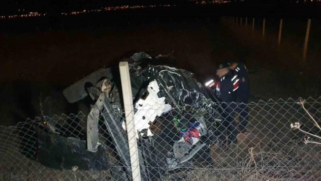 Tokat'ta otomobil takma attı: 4 Yaralı