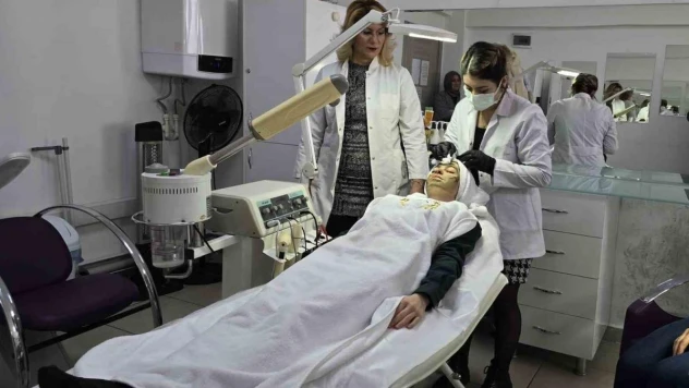 Tokatlı kadınlara güzellik eğitimi