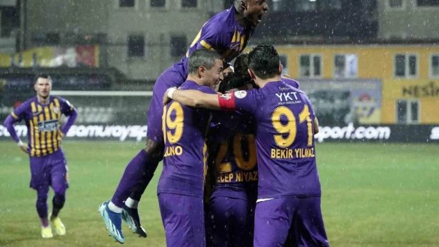 Trendyol 1. Lig: Eyüpspor: 4 - Tuzlaspor: 0