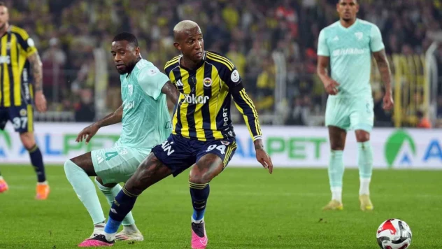 Trendyol Süper Lig: Fenerbahçe: 4-Kayserispor:2