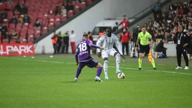 Trendyol Süper Lig: Samsunspor: 1 - Beşiktaş: 1 (Maç devam ediyor)