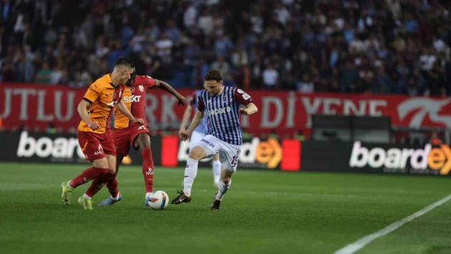 Trendyol Süper Lig: Trabzonspor:0-Galatasaray:2