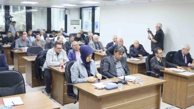 Turgutlu Belediye Meclisi dönemin son toplantısını yaptı