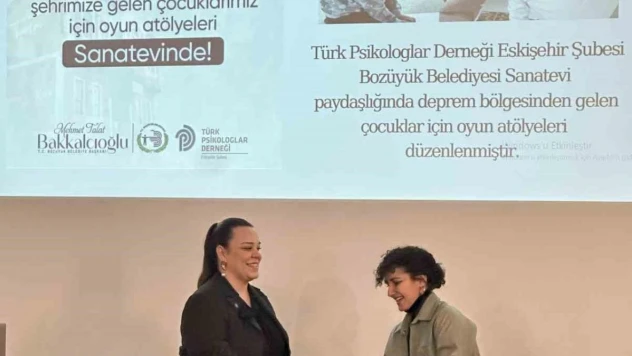 Türk Psikologlar Derneği'nden Bozüyük Belediyesi'ne teşekkür plaketi