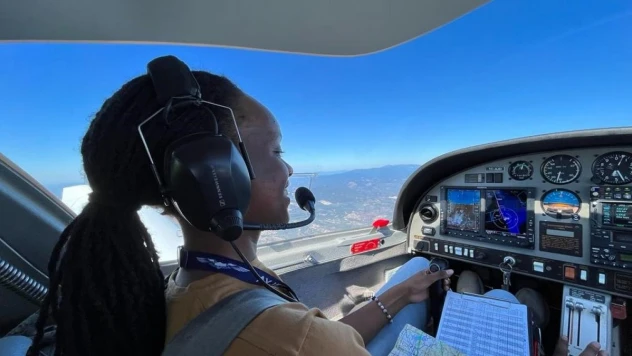 Türkiye'de eğitim gördü, Ruanda'nın en genç kadın pilotu oldu