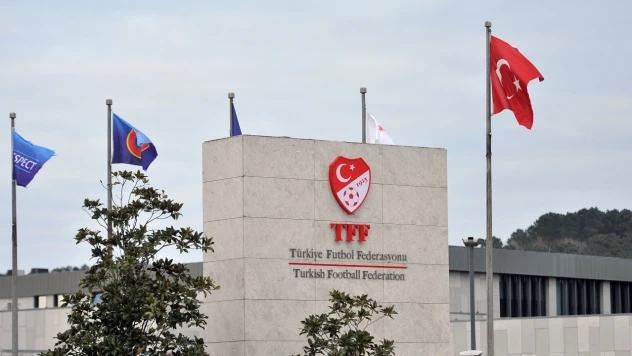 TFF Başkanı Hacıosmanoğlu: 'Galatasaray - Fenerbahçe derbisini dünya çapında yabancı bir hakem yönetecek'