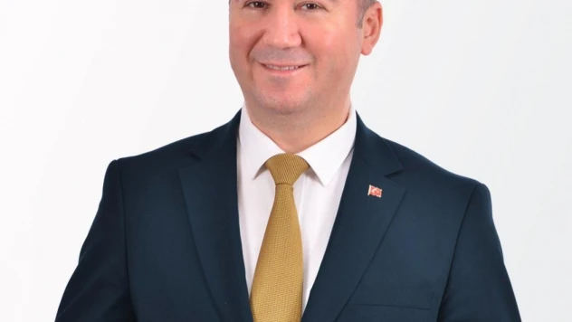 Uluçay: 'Esnaf kardeşlerimizin katılacağı alışveriş festivalleri düzenleyeceğiz'