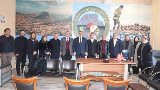 Uluçay: 'Gayemiz Afyonkarahisar'ımızda tek bir ihtiyaç sahibi kalmayana kadar çalışmak'