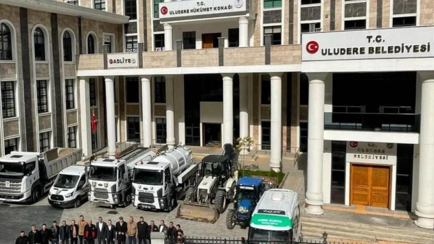Uludere'de vatandaşlara ücretsiz servis hizmeti