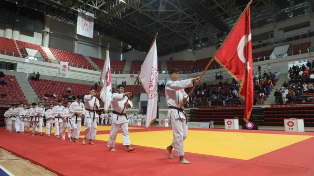 Ümitler Türkiye Judo Şampiyonası Konya'da başladı