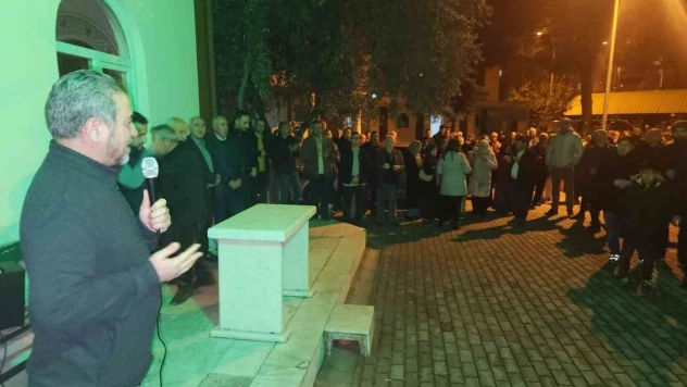 Umre yolcuları kutsal topraklara uğurlandı