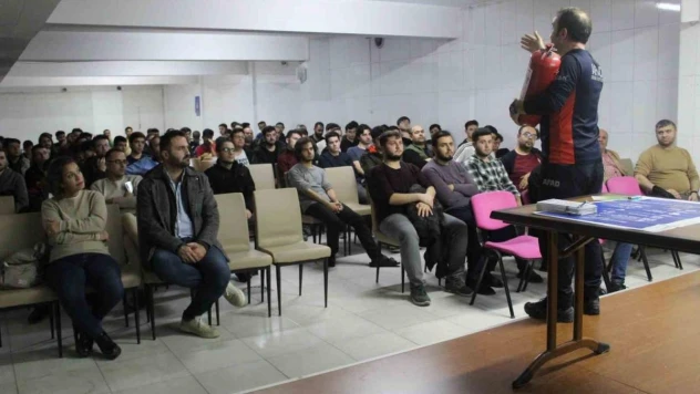 Üniversite yurtlarında AFAD'dan eğitim