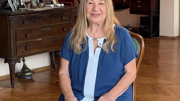 Usta sanatçı Ayla Algan hayatını kaybetti