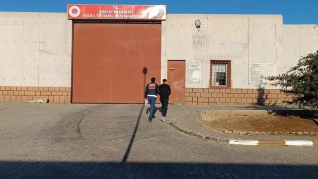 Uyuşturucu ticaretinden aranan zanlı yakalandı