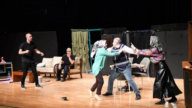 Uyuşturucuyla mücadele tiyatro sahnesine uzandı