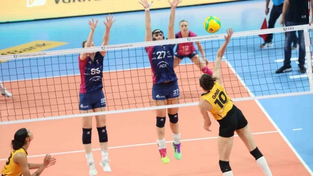 V. Bank, Şampiyonlar Ligi'nde çeyrek finale yükseldi