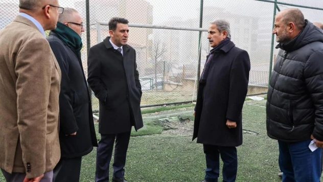 Vali amcaları çocukların isteklerini cevapsız bırakmadı