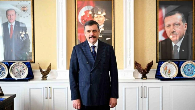 Vali Çiftçi 'Erzurum, ülkenin de yeniden dirilişi için her türlü fedakarlığı omuzlarında taşımış bir şehirdir'