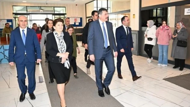 Vali Çiftçi'den gezici kütüphane talimatı