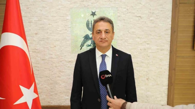 Vali Karaömeroğlu, Danimarkalı astronotu Bitlis'e davet etti