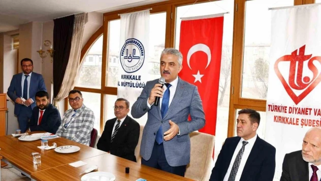 Vali Makas: 'Ülkemizi, 'Türkiye Yüzyılı'na hazırlamakla mükellefiz'