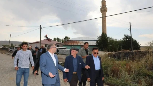 Vali Polat köy ziyaretlerini sürdürüyor