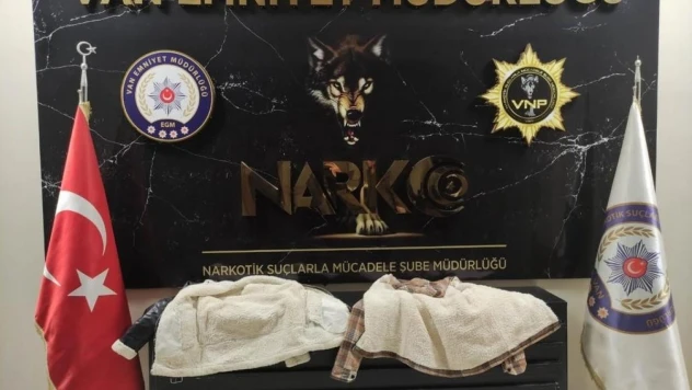 Van'da 4 kilo 200 gram metamfetamin ele geçirildi