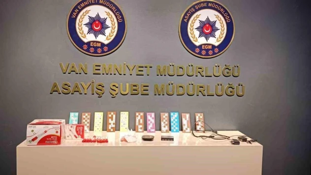 Van'da değişik suçlardan 32 kişi tutuklandı