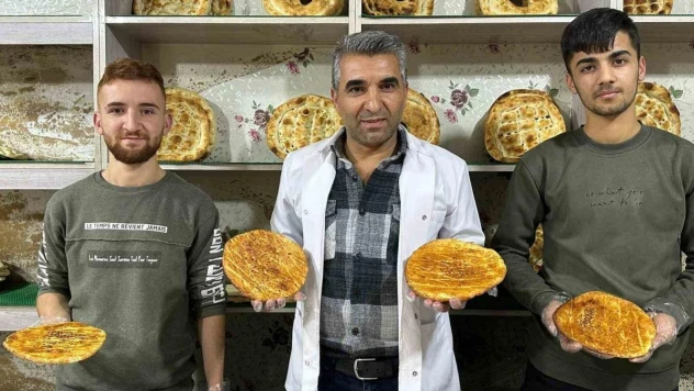 Van'ın meşhur çöreği artık Yüksekova'da