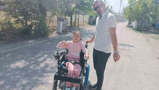 Vanlı Amcan'dan epilepsi hastası Norjin'e akülü sandalye