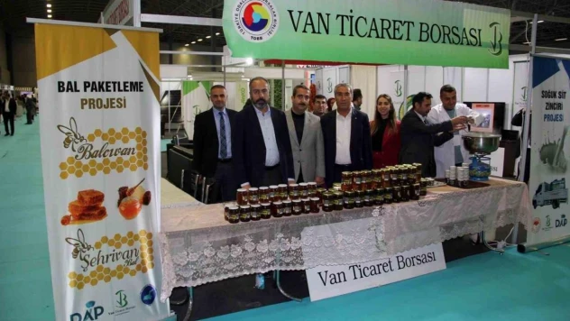VANTB standına büyük ilgi