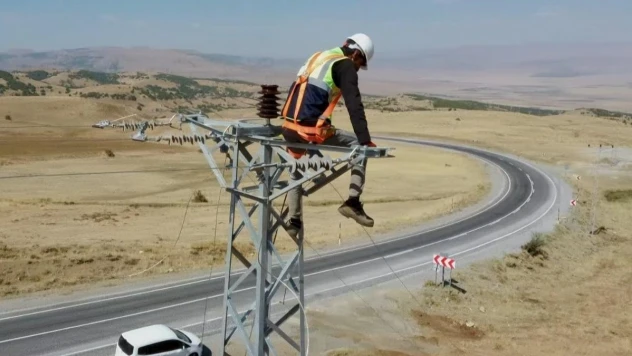 VEDAŞ'tan terörün bitirildiği bölgelere 100 milyonluk yatırım