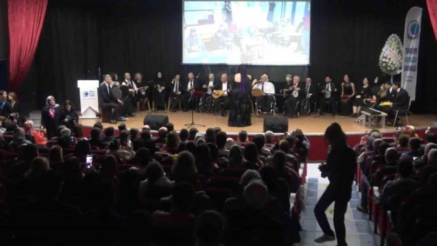 Yalova'da engellilerden ritim konseri