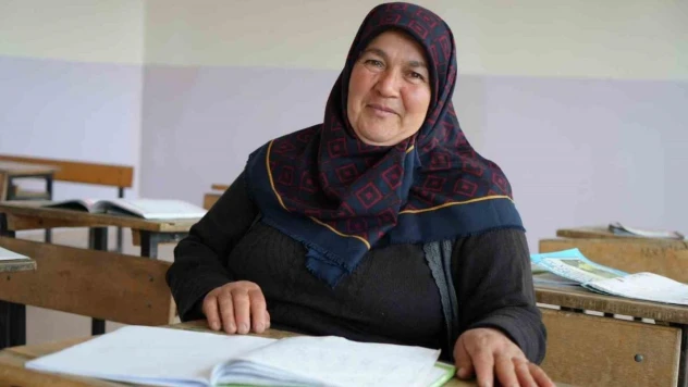 Yarım asır sonra okuma yazma öğrendi