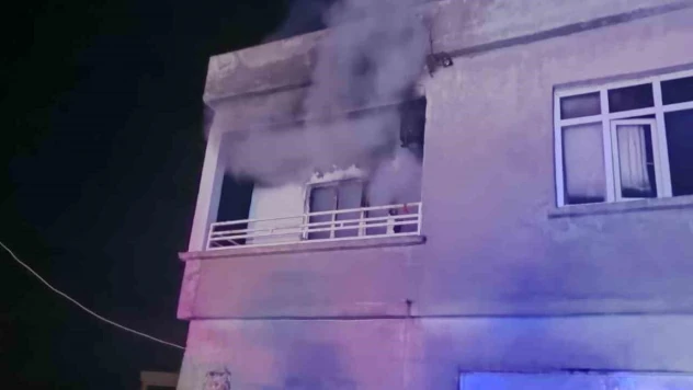 Yaşlı çiftin evinde çıkan yangın maddi hasara yol açtı