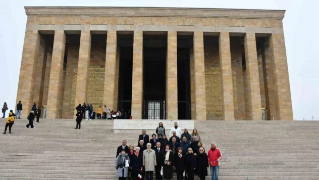 Yaşlı Meclisi Anıtkabir'de