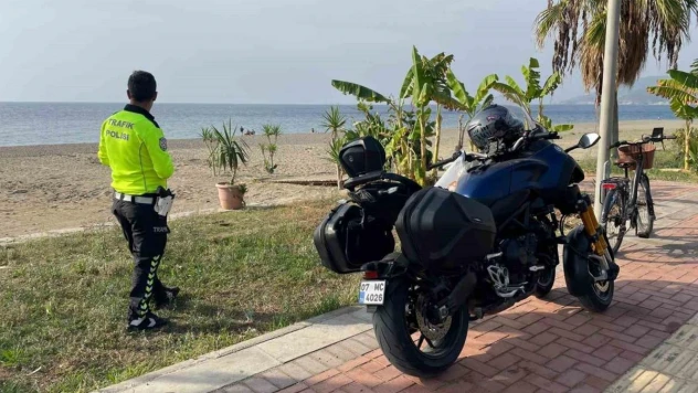 Yaya yolunda gezen 3 motosiklete 40 bin TL ceza