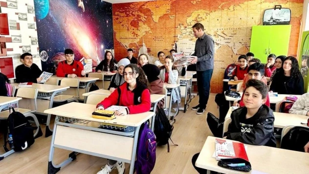 Yeni yardımcı kaynaklar öğrencilere ulaştırıldı