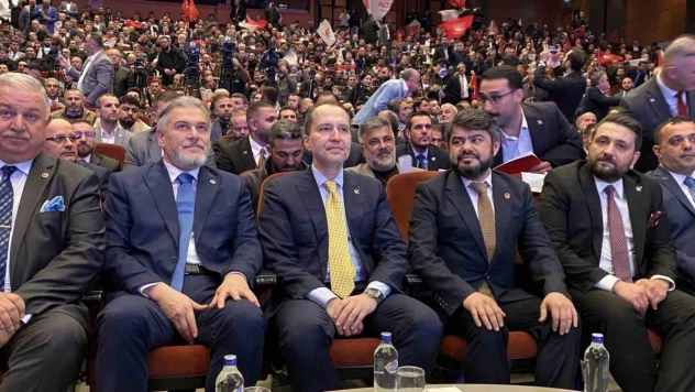 Yeniden Refah Partisi'nin İstanbul adayları tanıtım toplantısı gerçekleştirildi