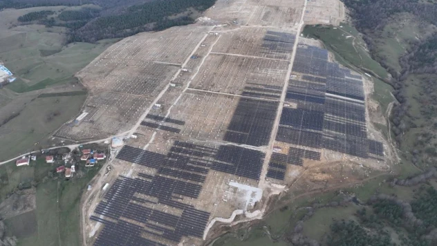 Yılda 250 milyon TL tasarruf sağlayacak GES projesinin yüzde 65'i tamamlandı