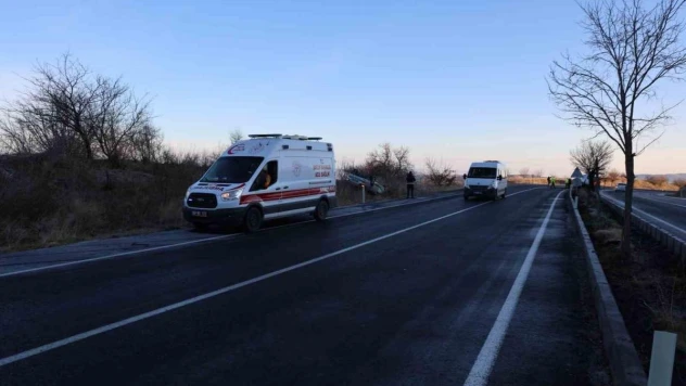 Yol buzlandı, kazalar art arda geldi