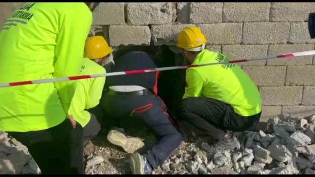 Yüksekova'da gerçeği aratmayan deprem tatbikatı