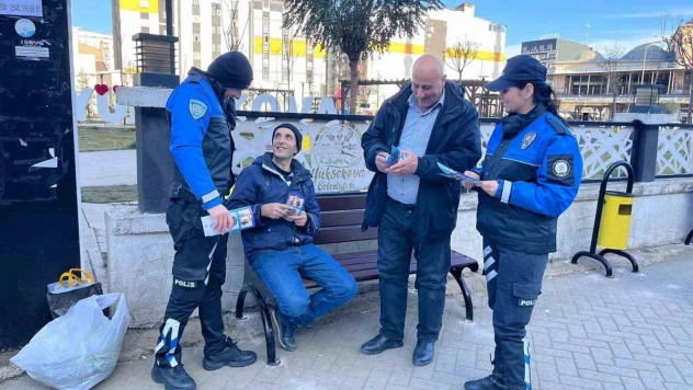 Yüksekova'da sanal dolandırıcılığa karşı bilgilendirme yapıldı