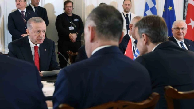 Yunanistan Başbakanı Miçotakis: 'Türk vatandaşlarının Doğu Ege adalarını ziyaret etme serbestisini ele aldık'