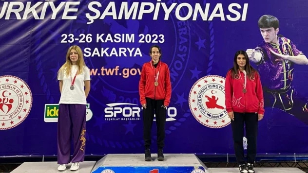 Yunusemreli Wushucu Afra Betül Çetinkaya Avrupa Şampiyonası vizesini aldı