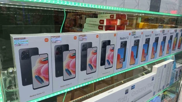 Yurt dışından gelen telefonların kayıt süresi uzatıldı