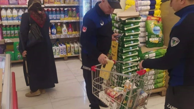 Zabıta ekiplerinden market denetimi