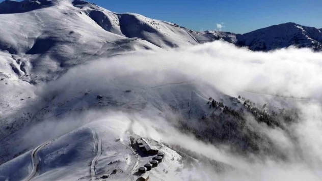 Zigana kayak merkezinde hafta sonu hareketliliği