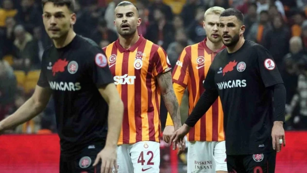 Ziraat Türkiye Kupası: Galatasaray: 0 - Fatih Karagümrük: 1 (İlk yarı)